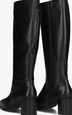 BLASZ e hoge laarzen 106><noscript><img width=