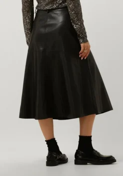 zwarte bruuns bazaar midirok vegani imma skirt