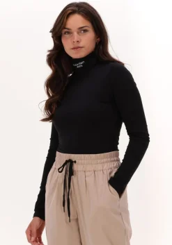 CALVIN KLEIN e top stacked logo ls roll neck>DAMES Tops & T-Shirts