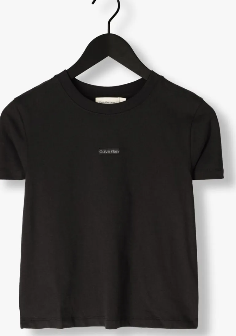 CALVIN KLEIN e t-shirt placed institutional baby tee>DAMES Tops & T-Shirts