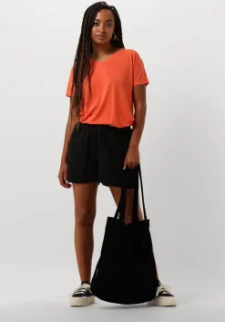 CIRCLE OF TRUST e broeken lotte short><noscript><img width=