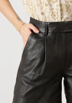 CO'COUTURE e co'couture korte broek phoebecc leather pleat shorts><noscript><img width=