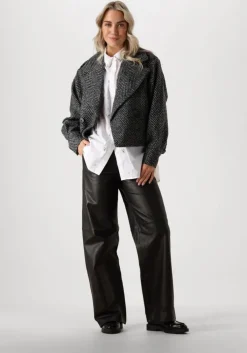 zwarte copenhagen muse jack cmelizzabeth-coat