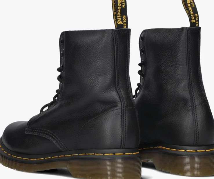 zwarte dr martens veterboots 1460 pascal