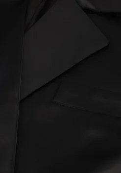 zwarte gestuz blazer yacminegz short blazer