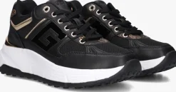 GUESS e lage sneakers fonzi>DAMES Sneakers