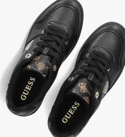 GUESS e lage sneakers daiso><noscript><img width=