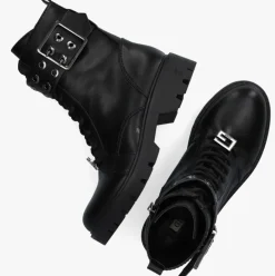 GUESS e veterboots riter><noscript><img width=