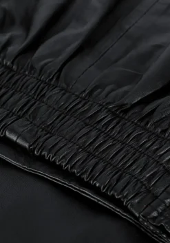 IBANA e maxirok stacy><noscript><img width=