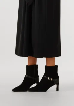 zwarte lina locchi enkellaarsjes av 131