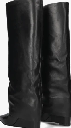 LINA LOCCHI e laarzen se001><noscript><img width=