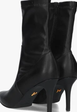 MEXX e enkellaarsjes miley><noscript><img width=