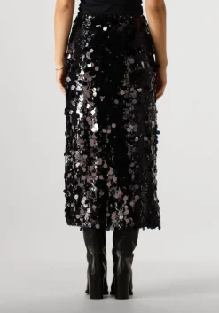 MOVES e midirok lubinu><noscript><img width=