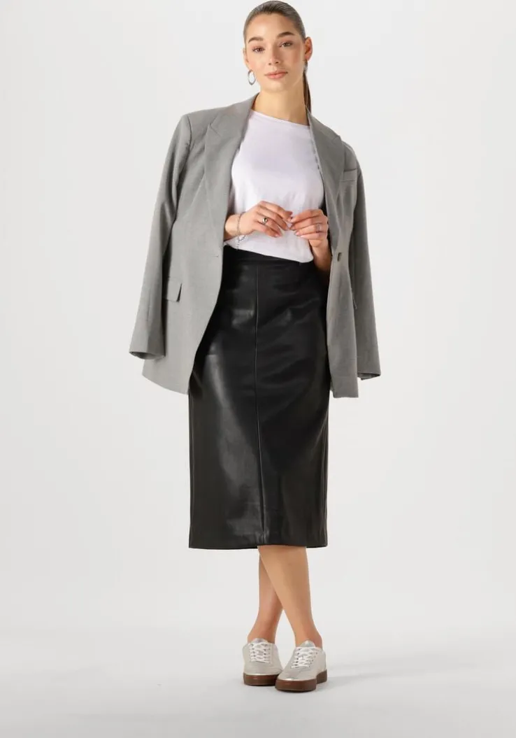 zwarte neo noir midirok netti faux leather skirt