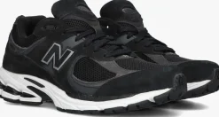 zwarte new balance lage sneakers m2002r m