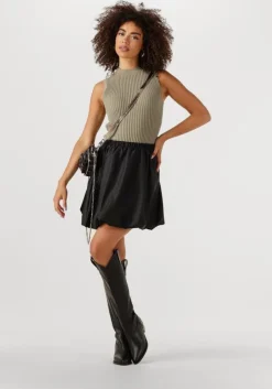 NÚNOO e núnoo schoudertas helena black dots><noscript><img width=