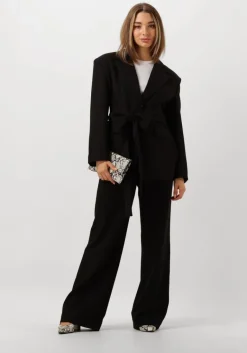 NOTRE-V e blazer nv-elma><noscript><img width=