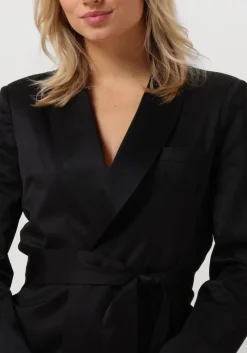 NOTRE-V e blazer x bo><noscript><img width=