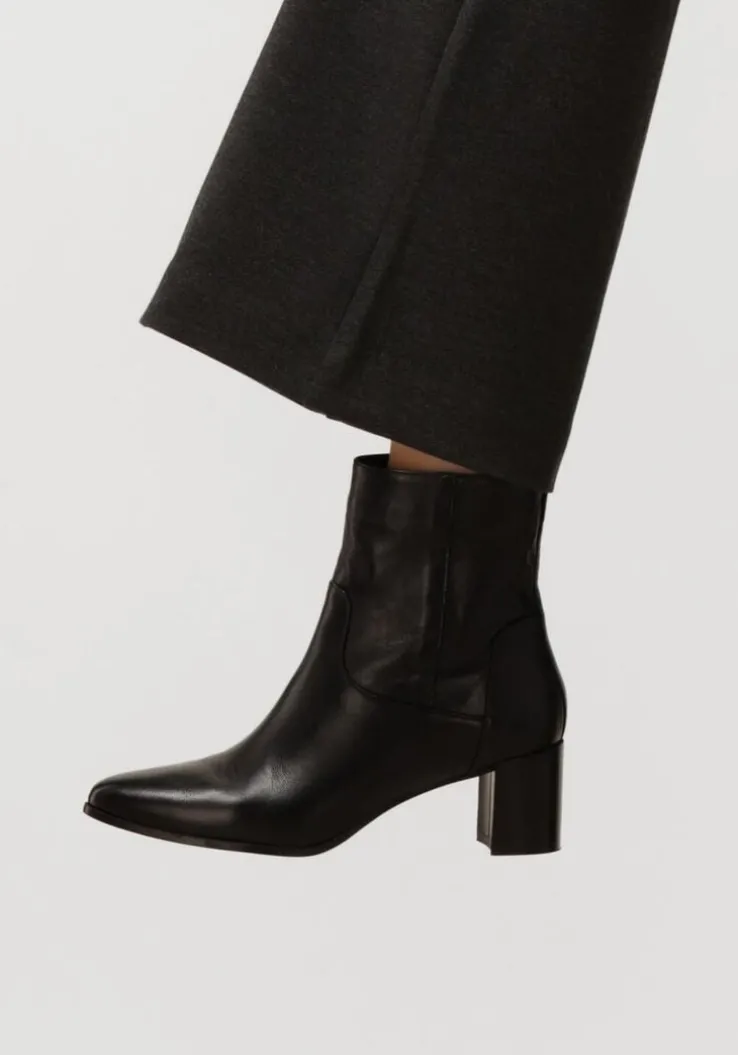 zwarte notre-v enkellaarsjes 8543