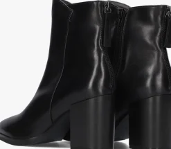 NOTRE-V e enkellaarsjes fresia-02><noscript><img width=