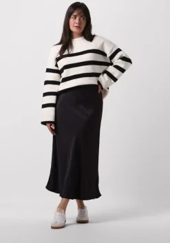 NOTRE-V e trui nv-dune>DAMES Truien & Vesten