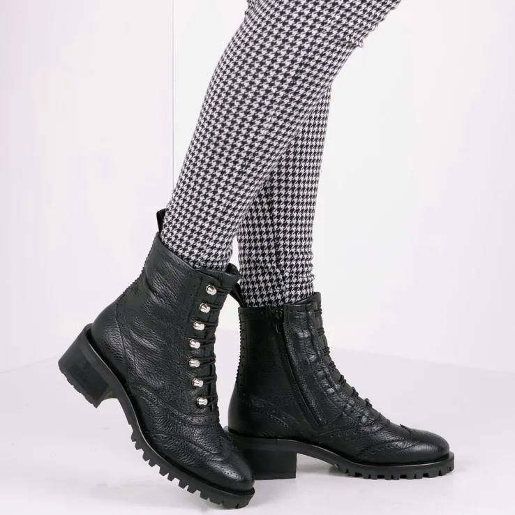zwarte nubikk veterboots djuna brogue