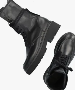 NUBIKK e veterboots fae aubine><noscript><img width=