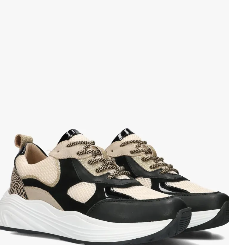 OMODA e lage sneakers triangle>DAMES Sneakers