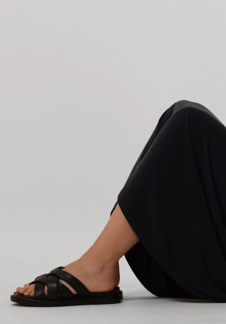 OMODA e slippers 1542>DAMES Slippers