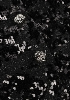 SECOND FEMALE e top flakes top><noscript><img width=