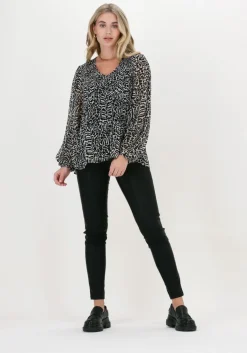 SET e blouses 73904><noscript><img width=