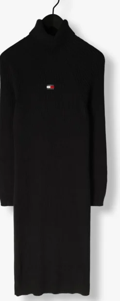 TOMMY JEANS e midi jurk tjw mockneck badge sweater dress><noscript><img width=