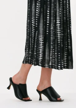 TORAL e muiltjes vicky><noscript><img width=