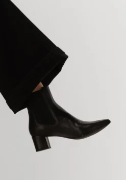 UNISA e enkellaarsjes juri><noscript><img width=