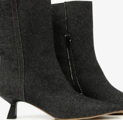 VIA VAI e enkellaarsjes suzy gianna><noscript><img width=